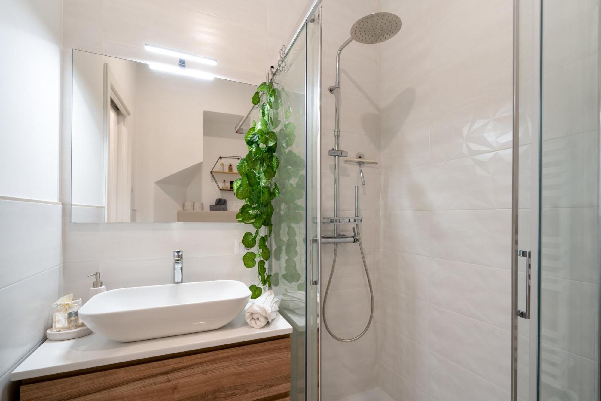 Porta Nuova - Alpitour Free Parking & Netflix Apartment Turin Exterior photo